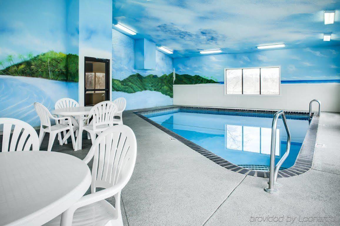 Heartland Inn Coralville Ngoại thất bức ảnh