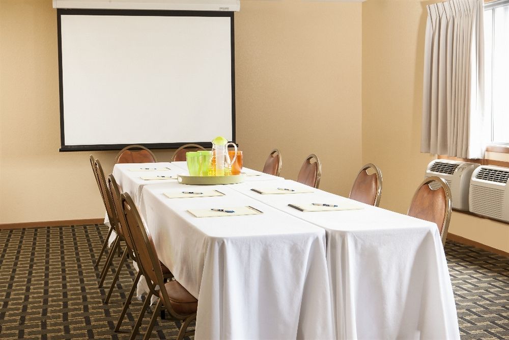 Heartland Inn Coralville Ngoại thất bức ảnh