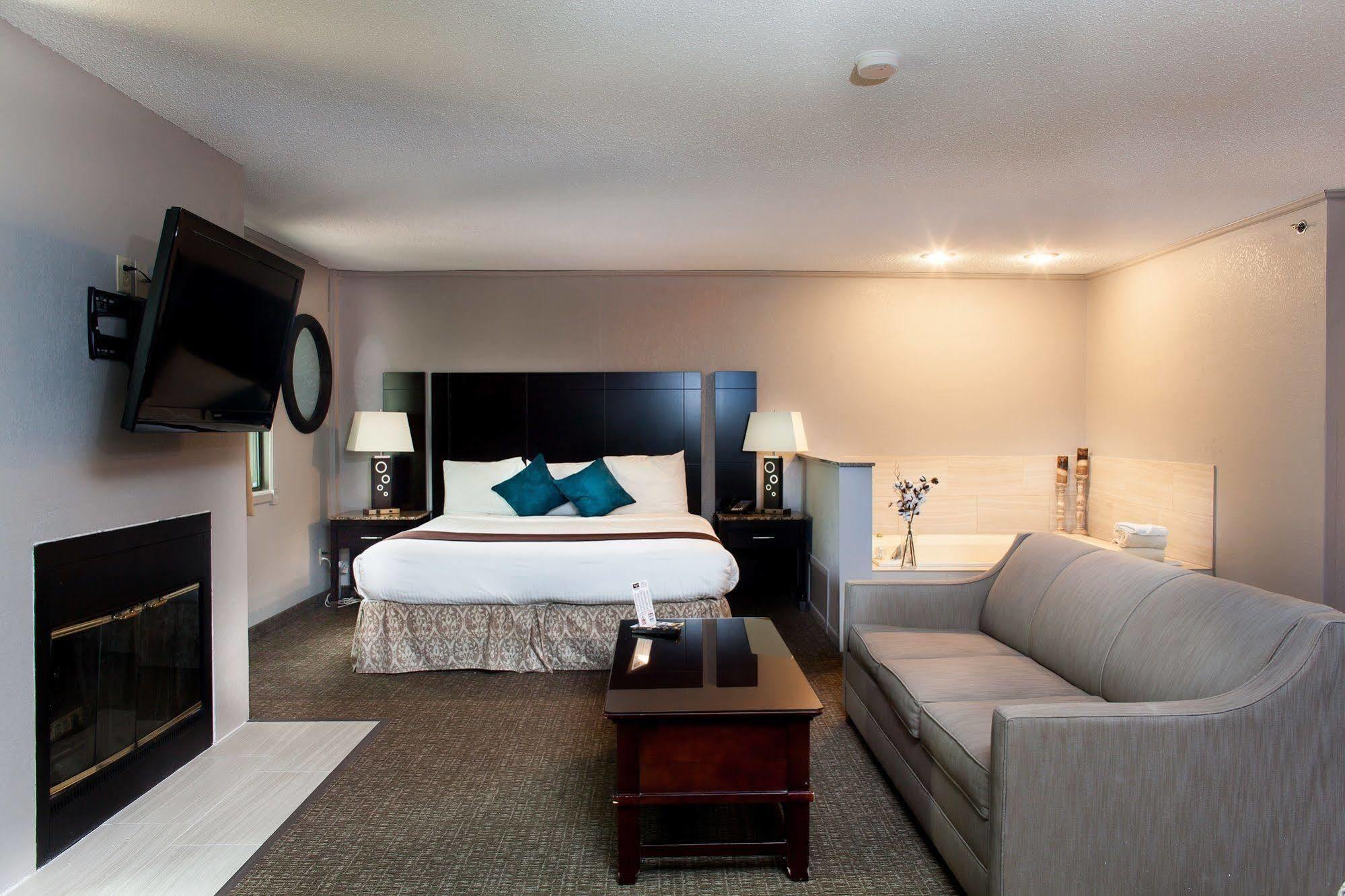 Heartland Inn Coralville Ngoại thất bức ảnh